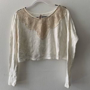 Free People long sleeve crop top size M/L